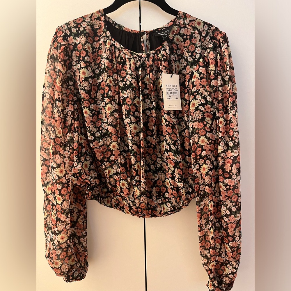 NEW WITH TAGS!!! Flower blouse